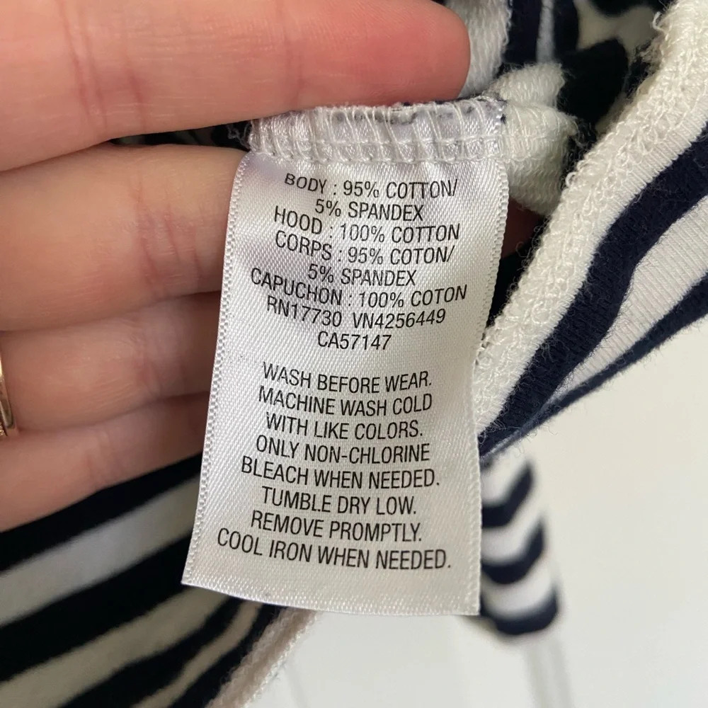 EUC | Genuine Kids by Oshkosh toddler girl’s striped button‎ up hooded jacket 4T - Picture 5 of 6